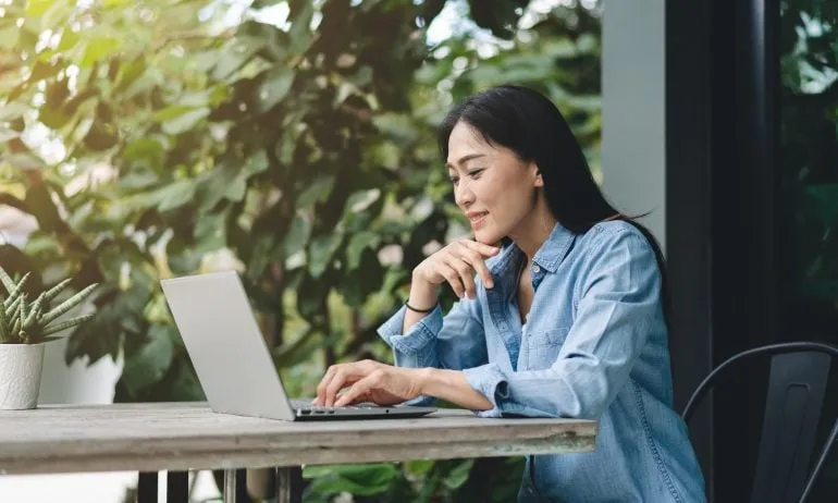 A Guide to Purchasing Meta Shares (META)